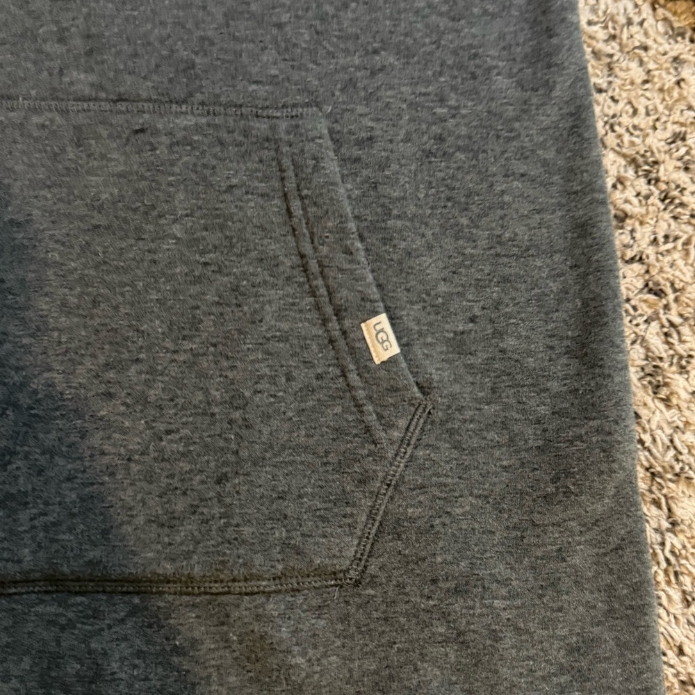 Ugg Gray Pullover Hallidie Super Soft Loungewear Sweater with Pocket Front XS - Picture 8 of 13